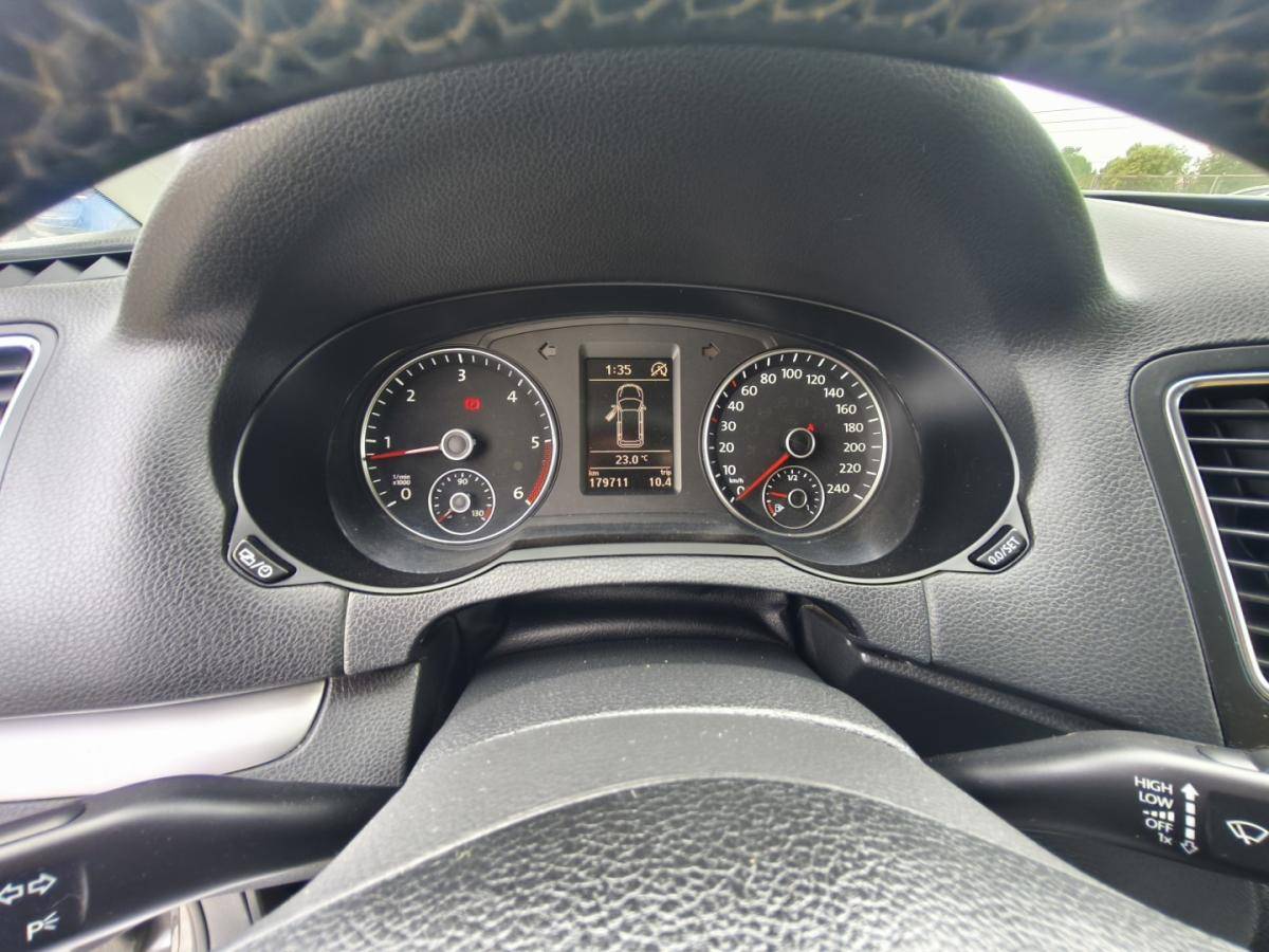 volkswagen-sharan-2013-diesel-1968cc