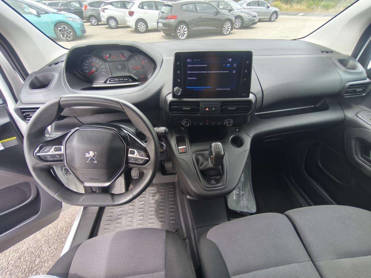 peugeot-partner-2019-diesel-1560cc