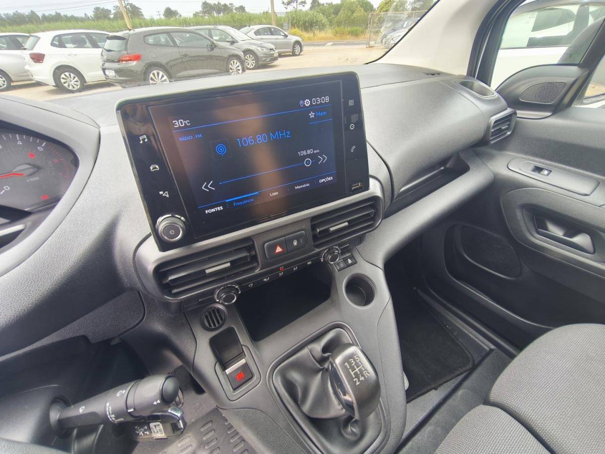 peugeot-partner-2019-diesel-1560cc
