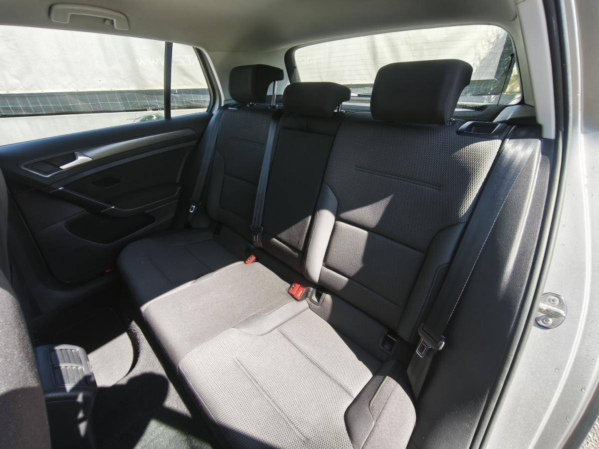 volkswagen-golf-2017-diesel-1598cc
