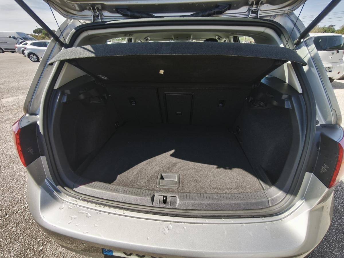 volkswagen-golf-2017-diesel-1598cc