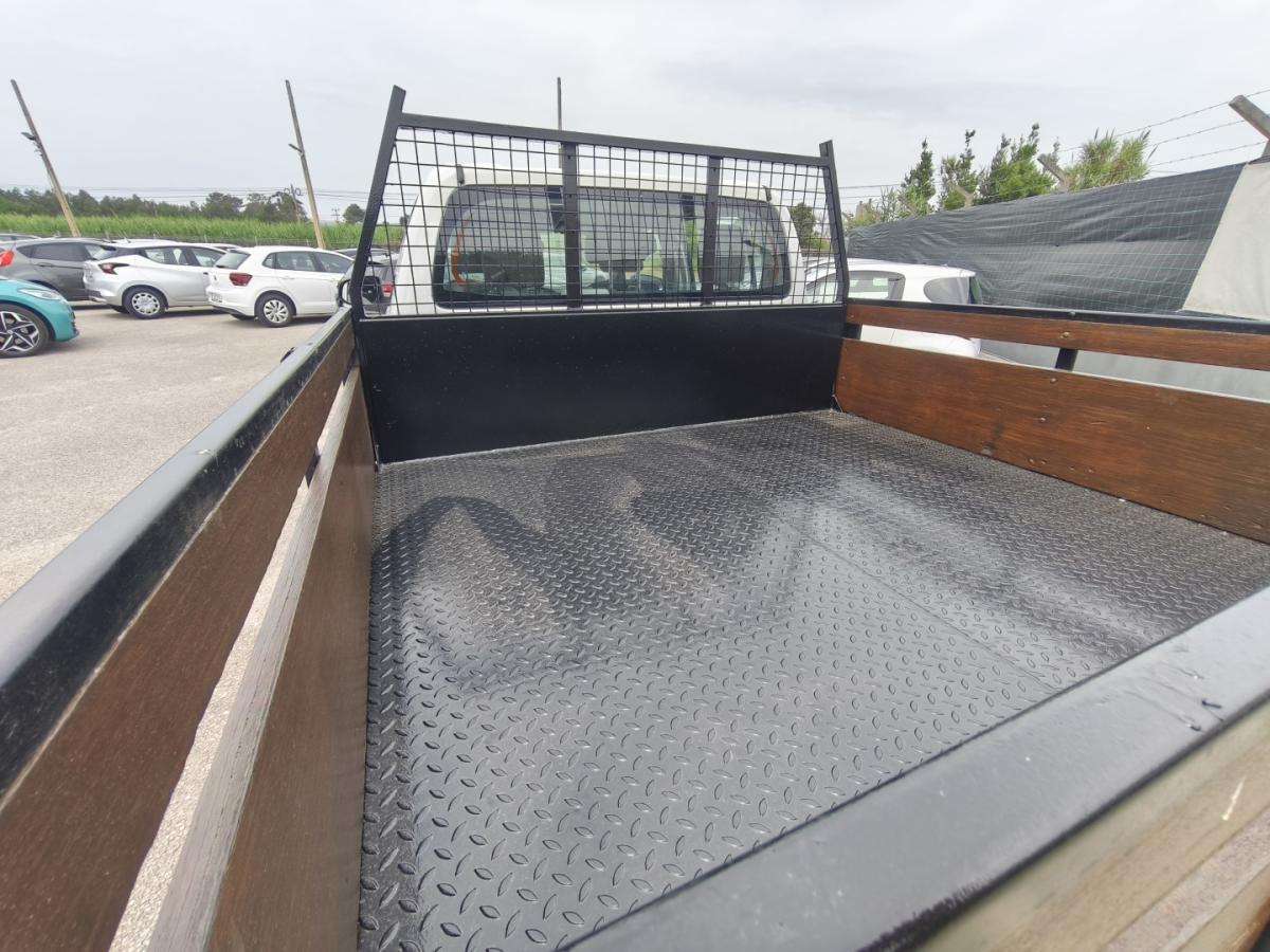 toyota-hilux-2018-diesel-2393cc
