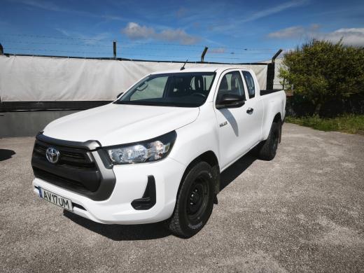 toyota-hilux-2023-diesel-2393cc
