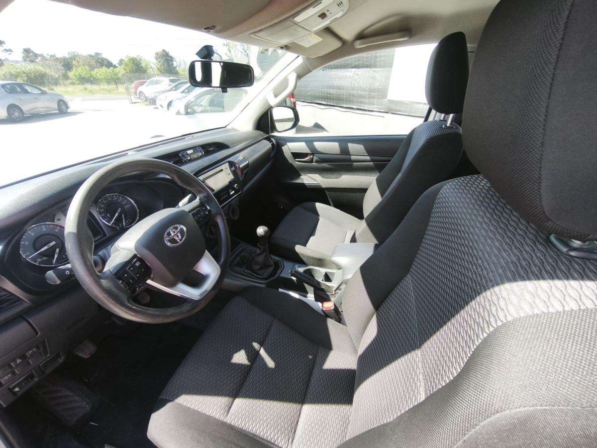 toyota-hilux-2023-diesel-2393cc