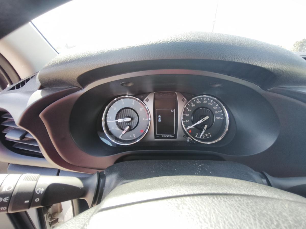 toyota-hilux-2023-diesel-2393cc