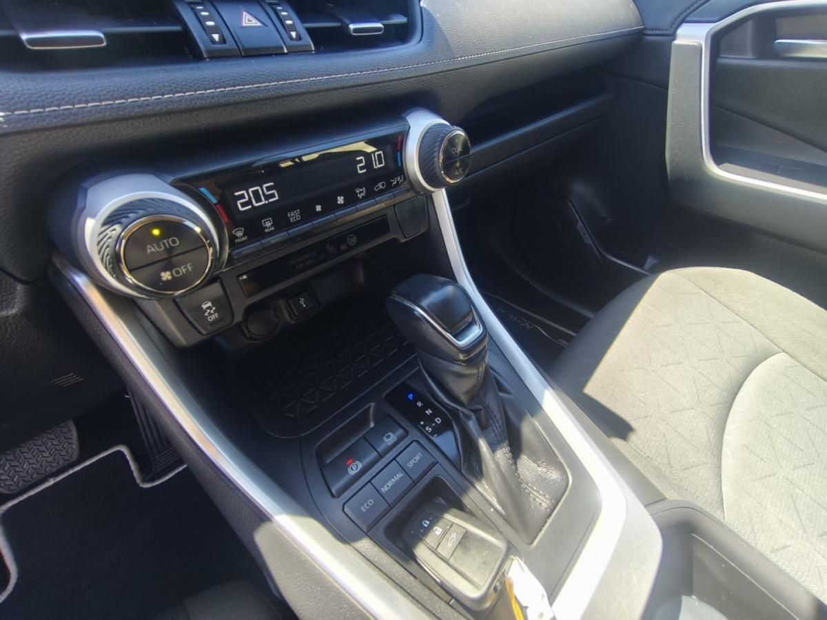 toyota-rav4-2022-hibrido-2487cc