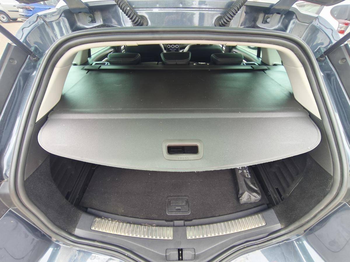 renault-megane-sport-tourer-2021-diesel-1461cc