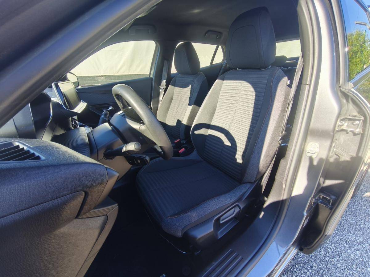 peugeot-2008-2023-gasolina-1199cc