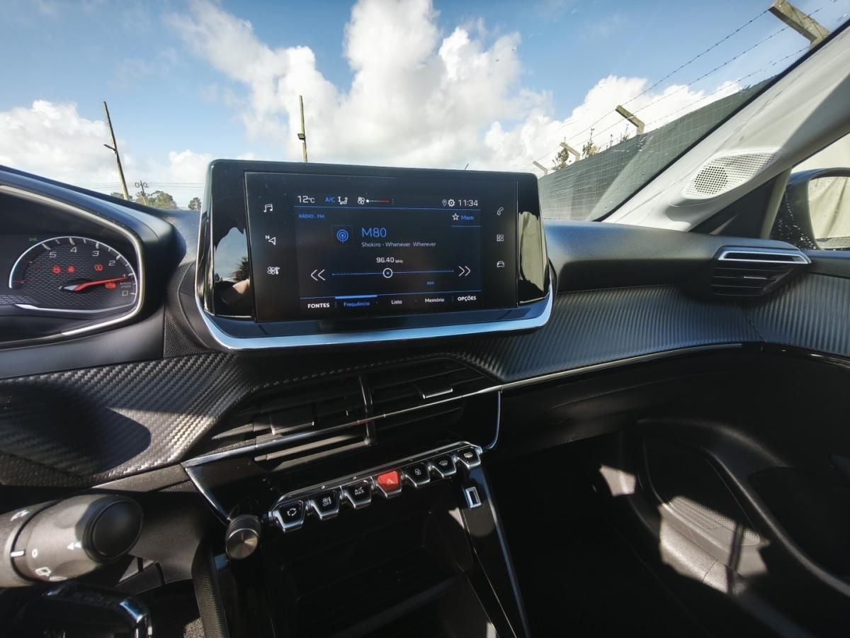 peugeot-208-2021-diesel-1499cc