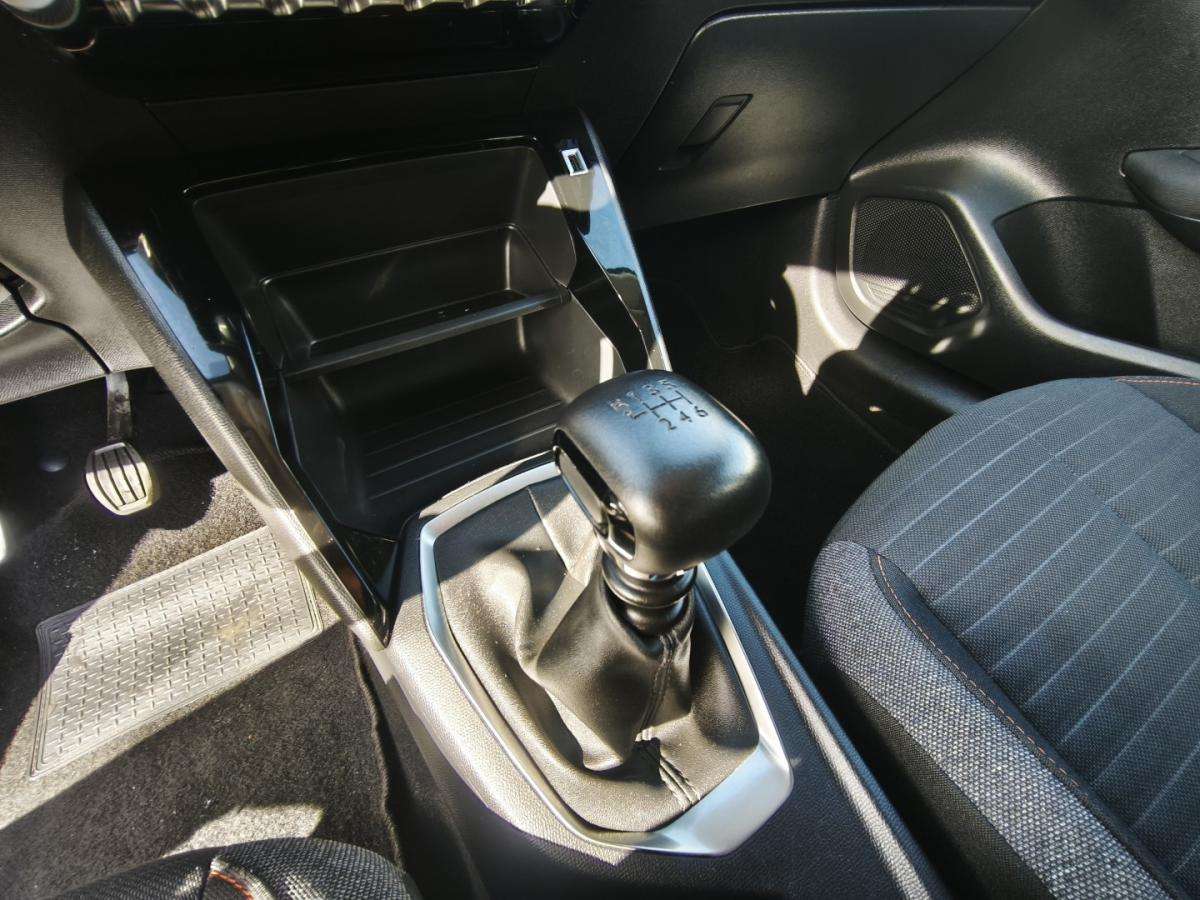 peugeot-208-2021-diesel-1499cc