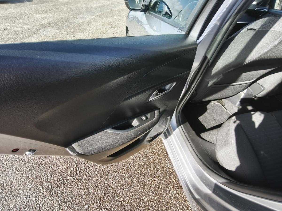 peugeot-208-2021-diesel-1499cc