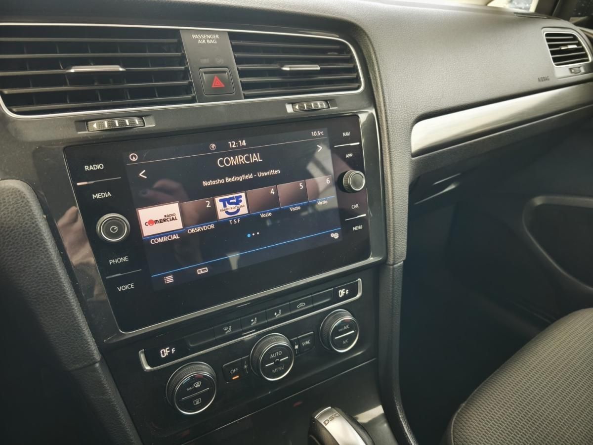 volkswagen-golf-variant-2018-diesel-1598cc
