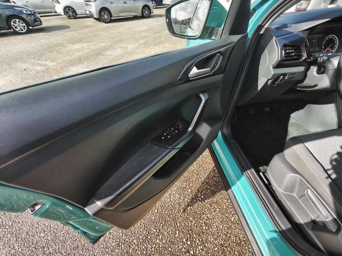 volkswagen-t-cross-2022-gasolina-999cc