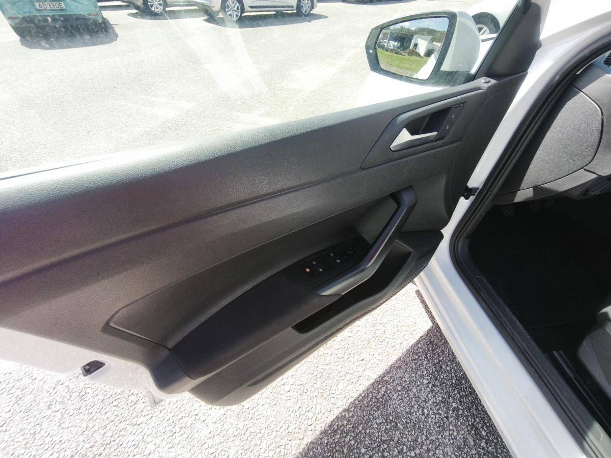 volkswagen-polo-2020-gasolina-999cc