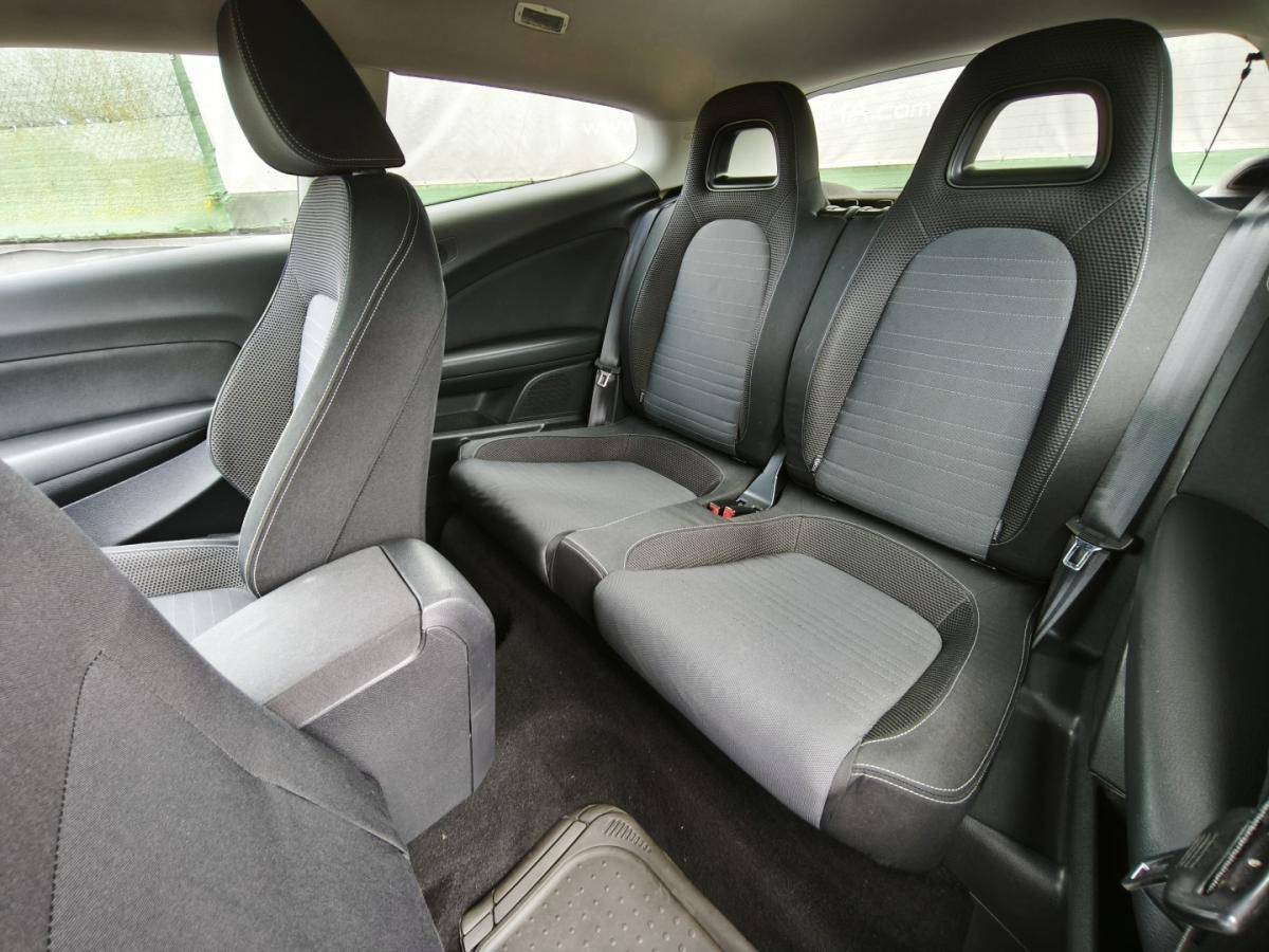 volkswagen-scirocco-2009-diesel-1968cc