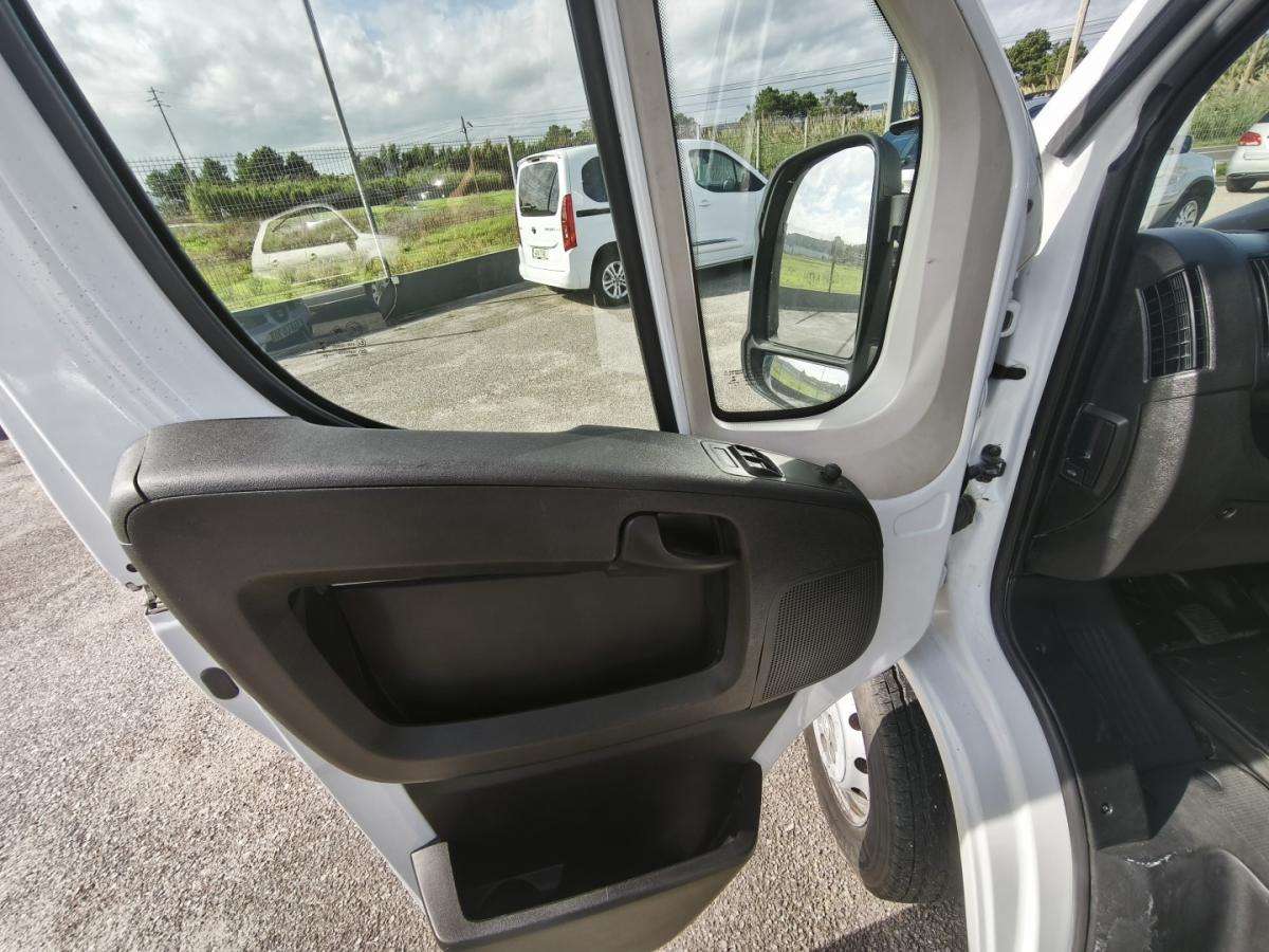 peugeot-boxer-2021-diesel-2179cc