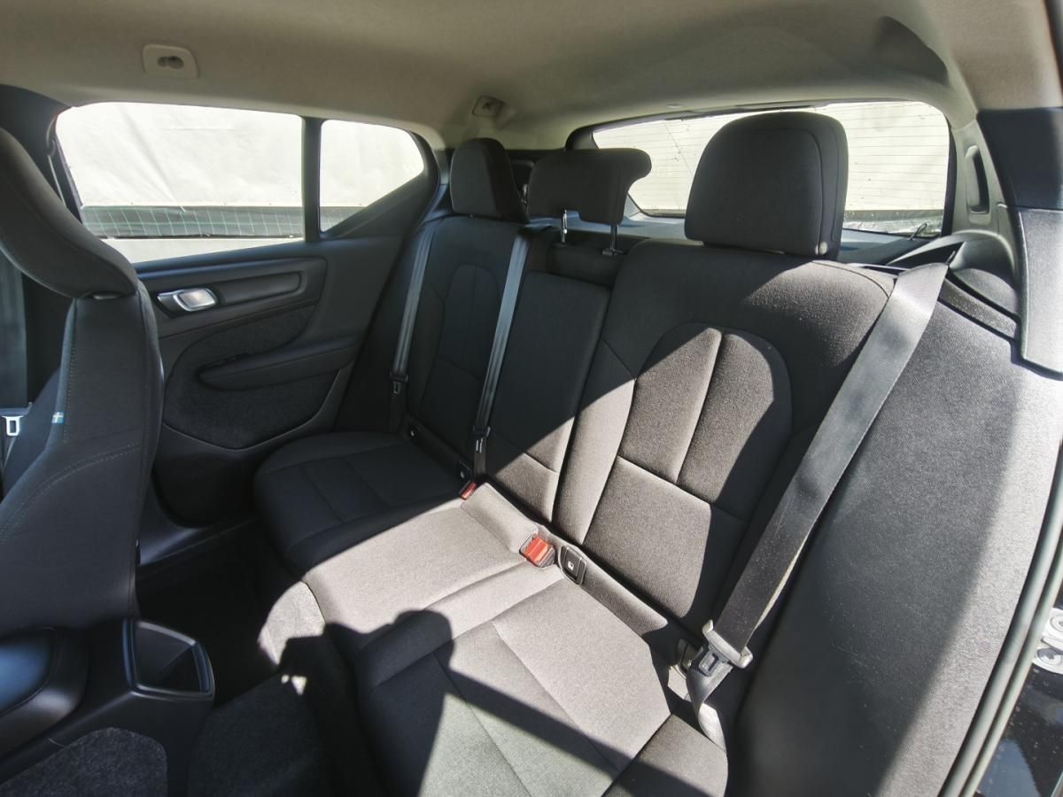 volvo-xc40-2022-gasolina-1477cc