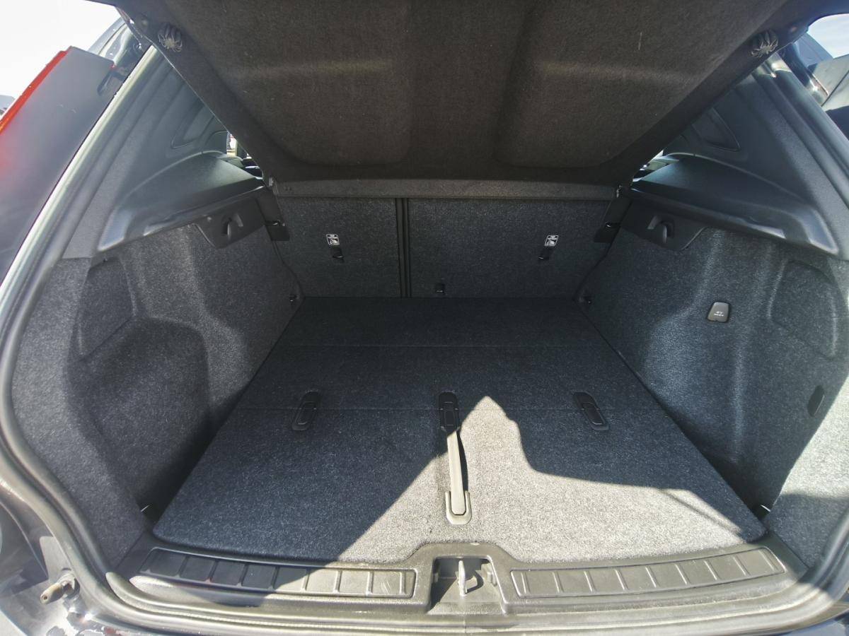 volvo-xc40-2022-gasolina-1477cc