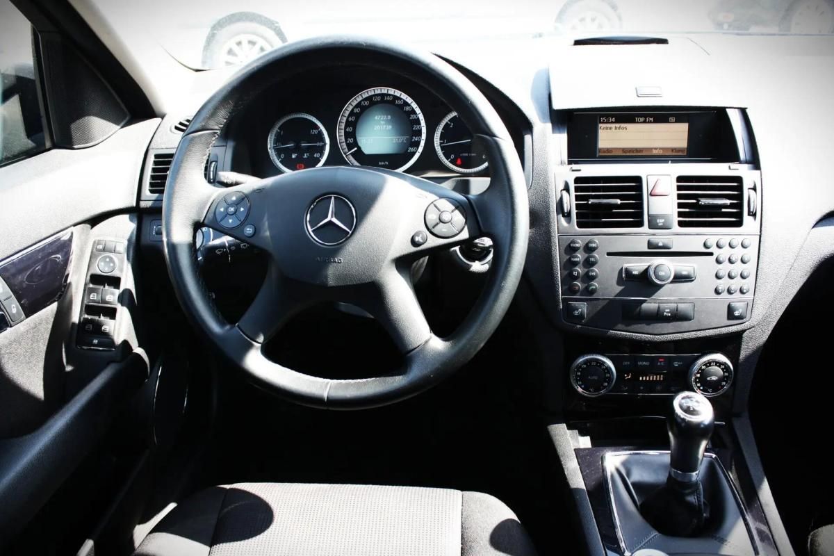 mercedes-benz-classe-c-c-220-cdi-blueefficiency-2010-diesel-2143cc