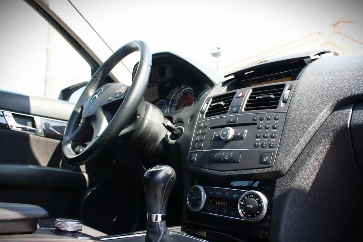 mercedes-benz-classe-c-c-220-cdi-blueefficiency-2010-diesel-2143cc