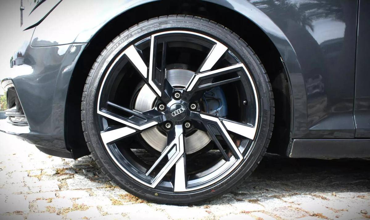 audi-a4-avant-2019-diesel-1968cc