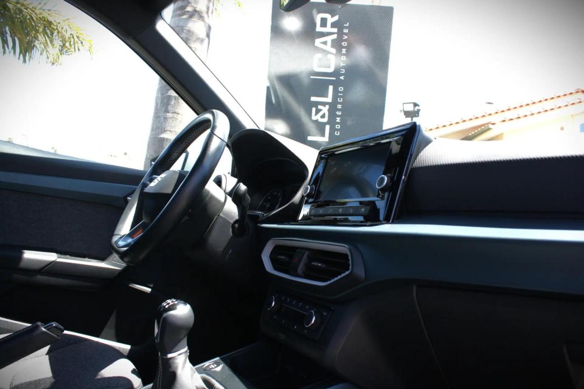 seat-arona-2022-gasolina-999cc