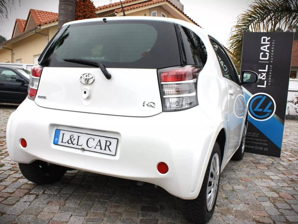 toyota-iq-2010-gasolina-998cc