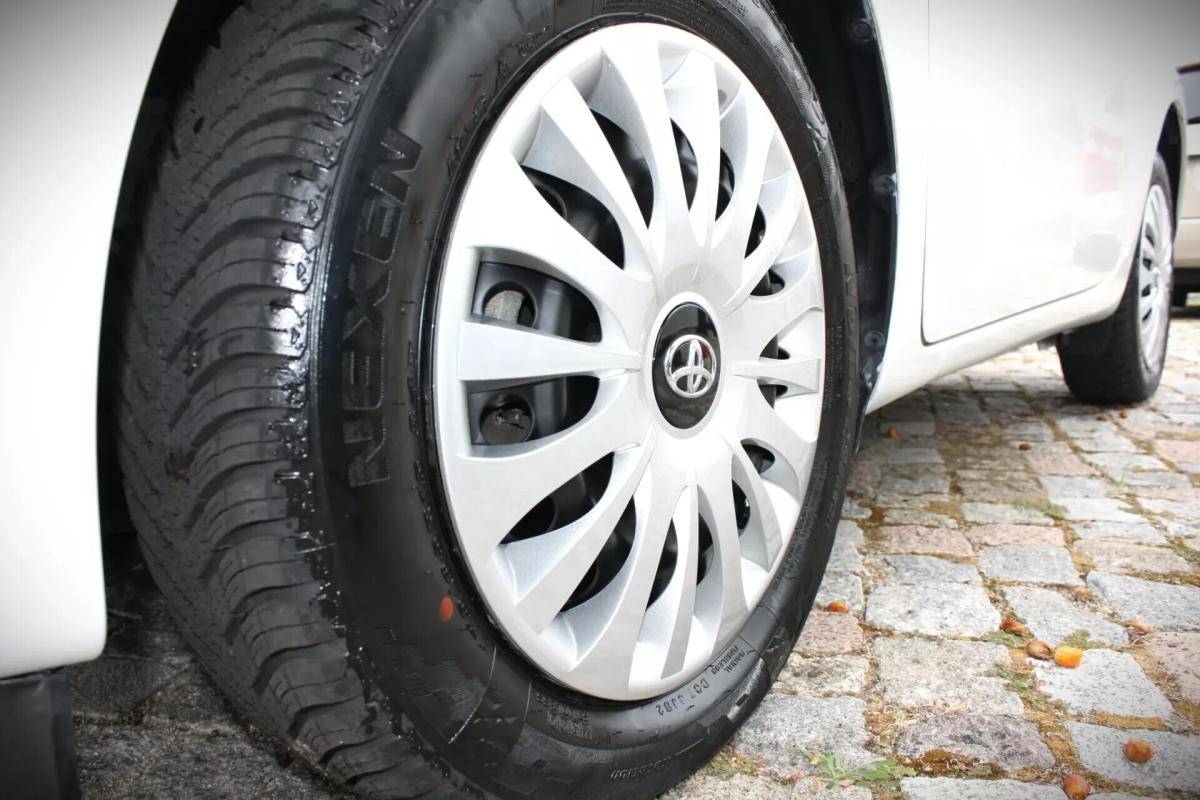 toyota-iq-2010-gasolina-998cc