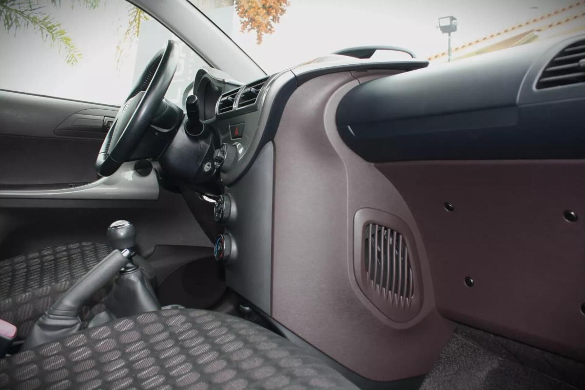 toyota-iq-2010-gasolina-998cc