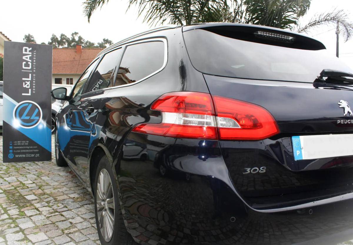 peugeot-308-sw-2018-diesel-1560cc