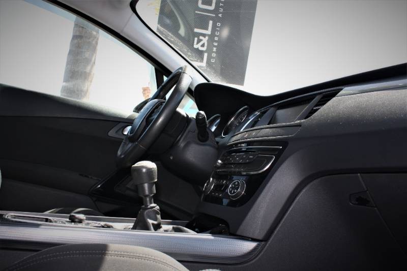 peugeot-508-sw-2013-diesel-1560cc