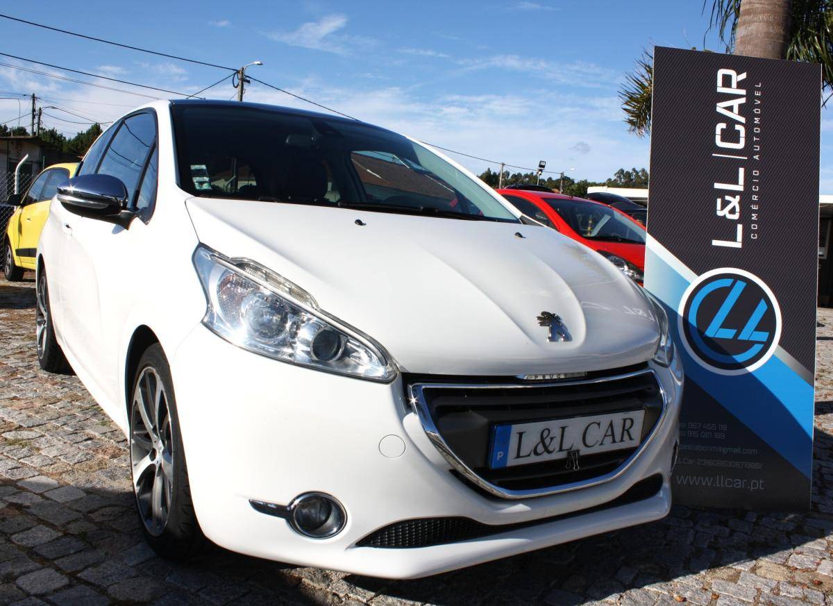 peugeot-208-2012-diesel-1560cc
