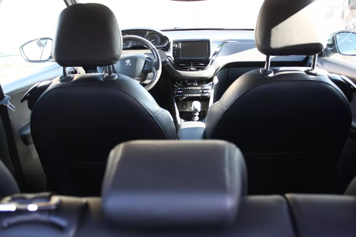 peugeot-208-2012-diesel-1560cc