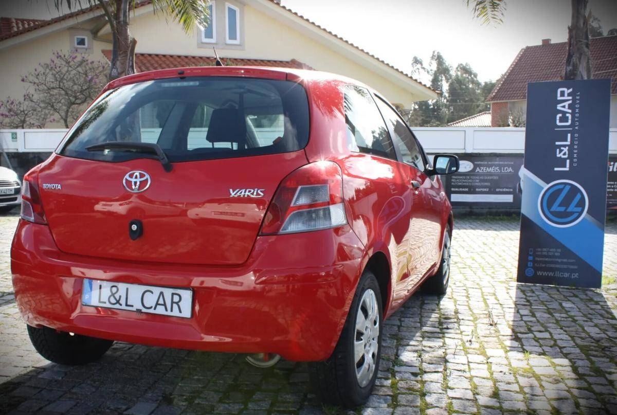 toyota-yaris-2010-gasolina-998cc