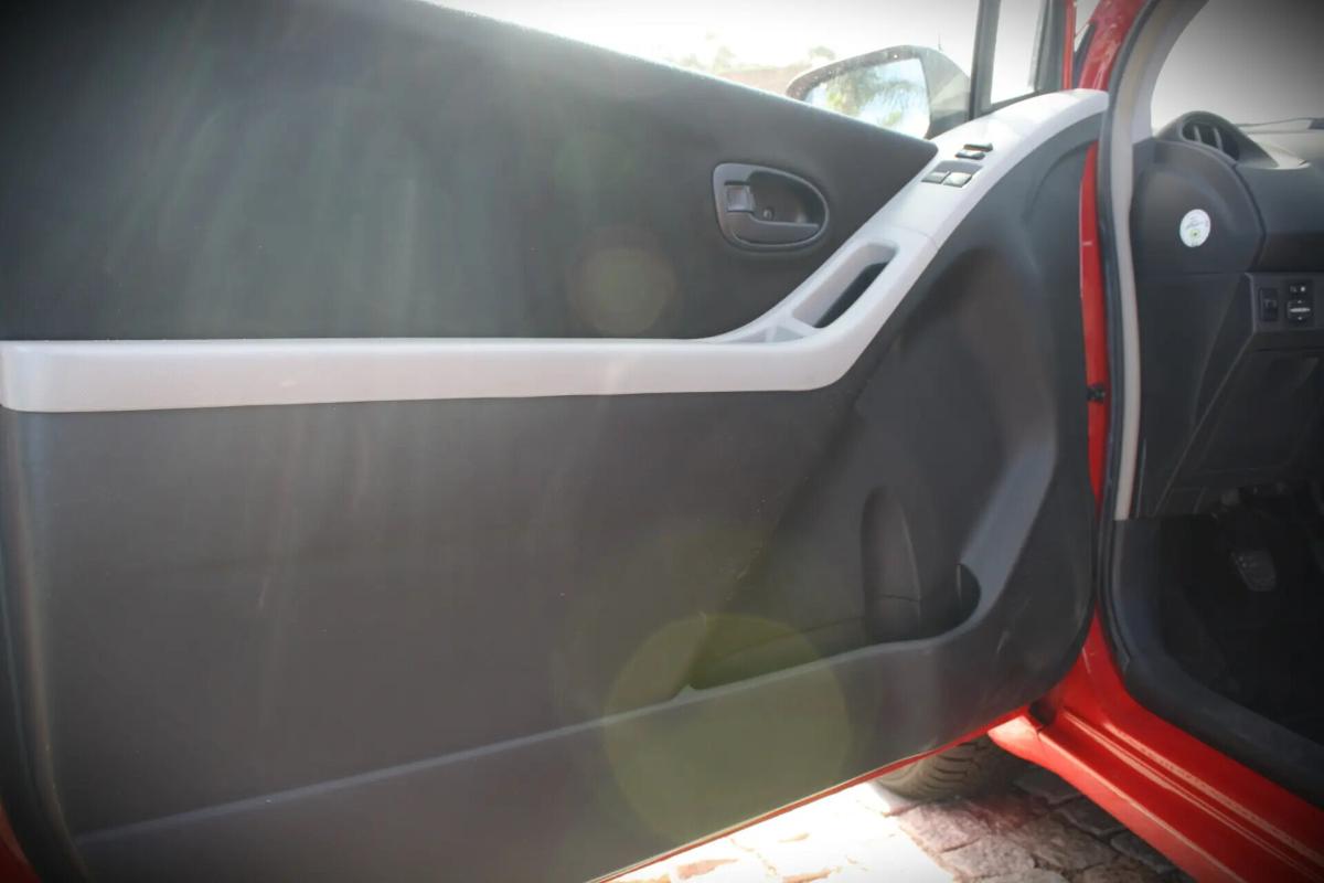 toyota-yaris-2010-gasolina-998cc