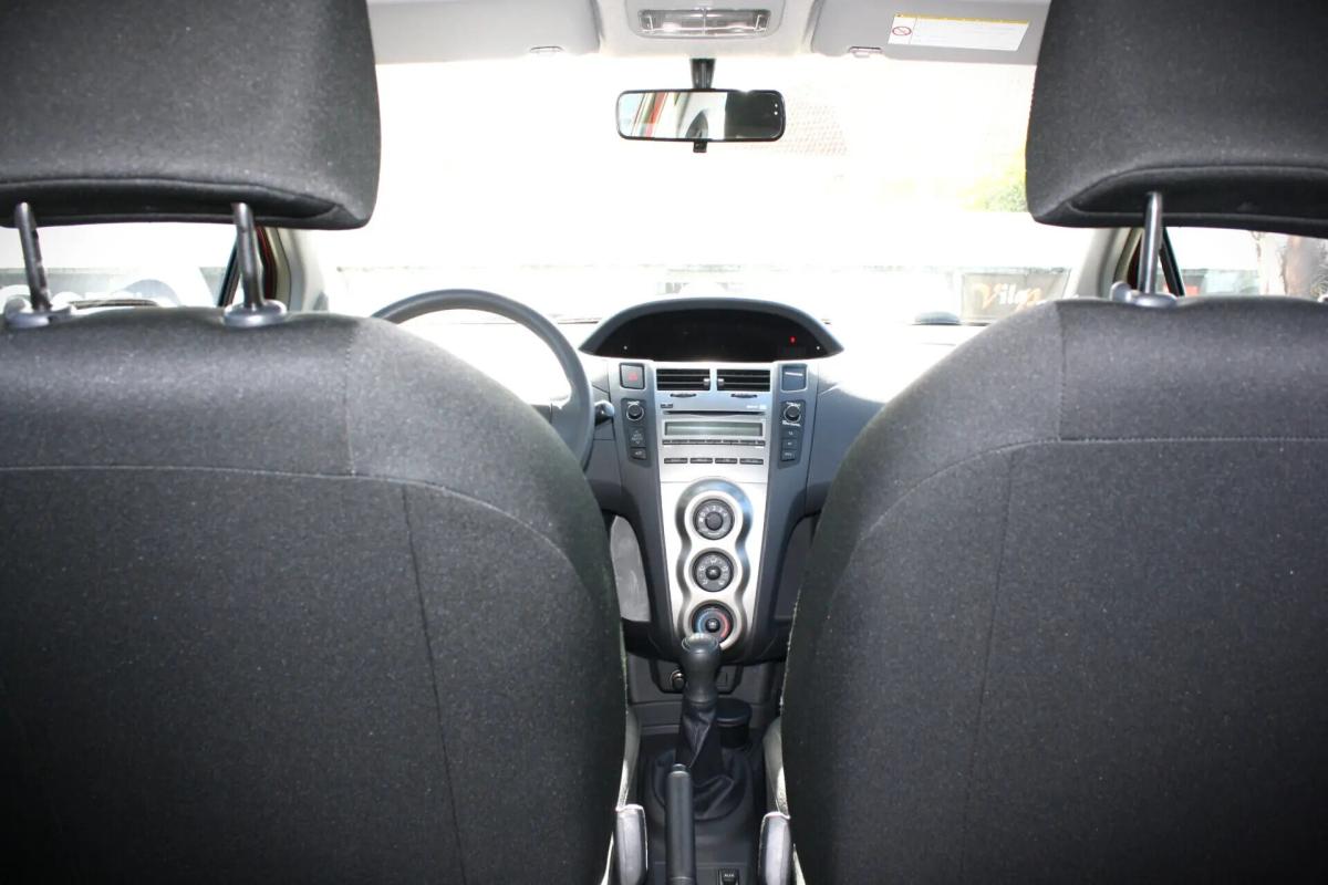 toyota-yaris-2010-gasolina-998cc