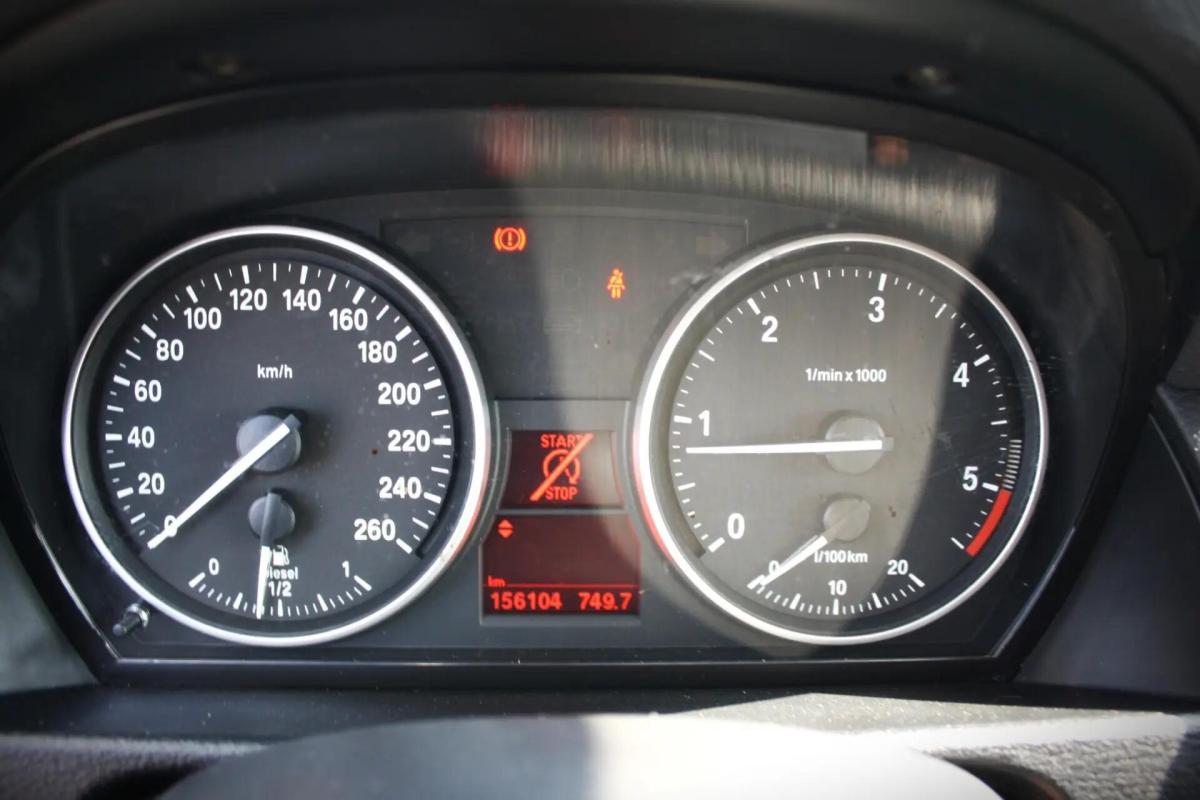 bmw-x1-xdrive20d-2014-diesel-1995cc