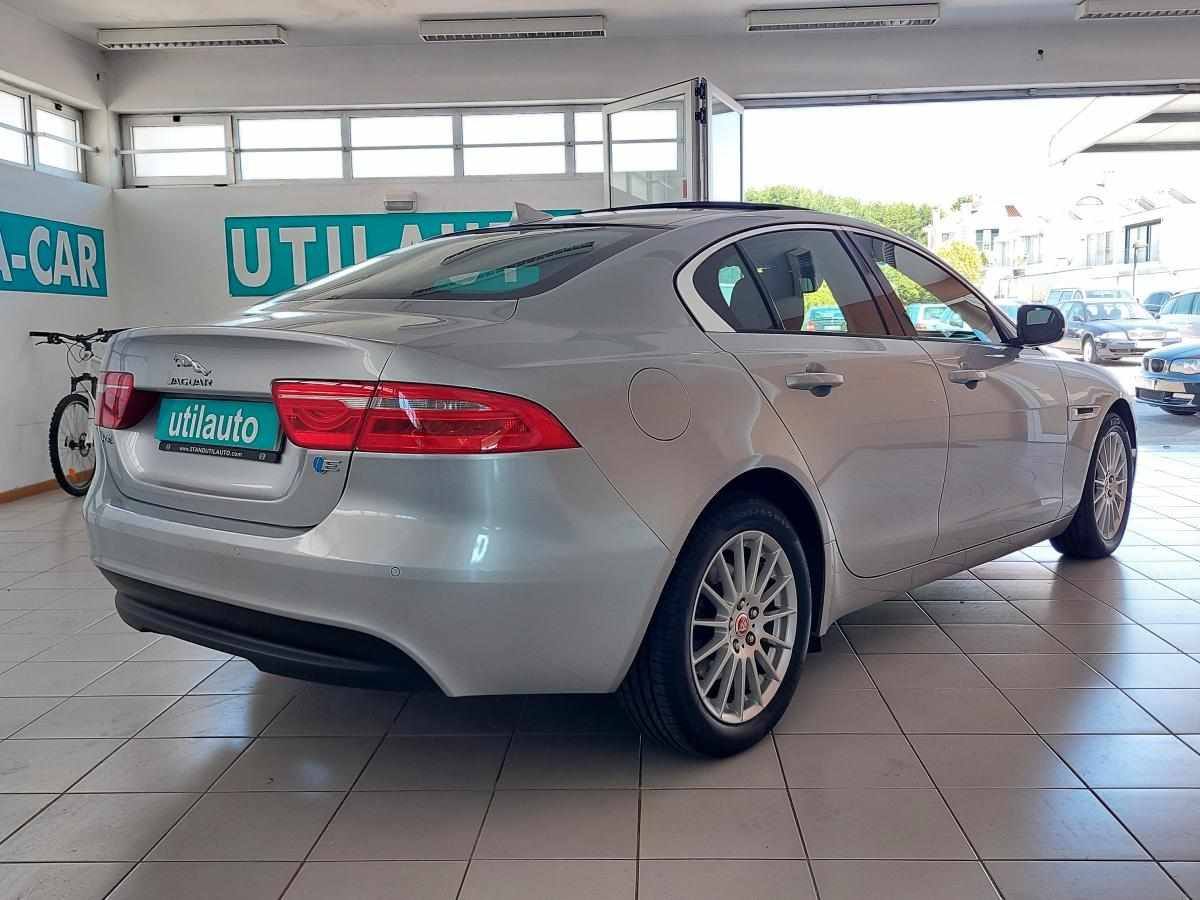 jaguar-xe-e-performance-2-0-2015-diesel-1999cc