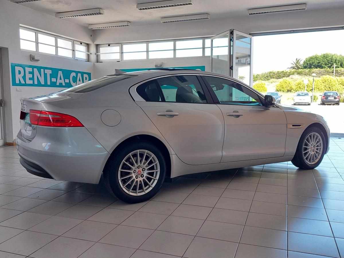 jaguar-xe-e-performance-2-0-2015-diesel-1999cc