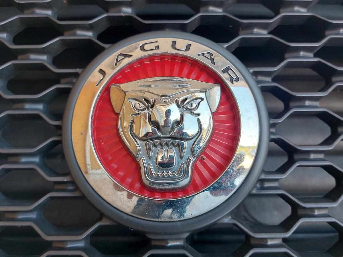 jaguar-xe-e-performance-2-0-2015-diesel-1999cc