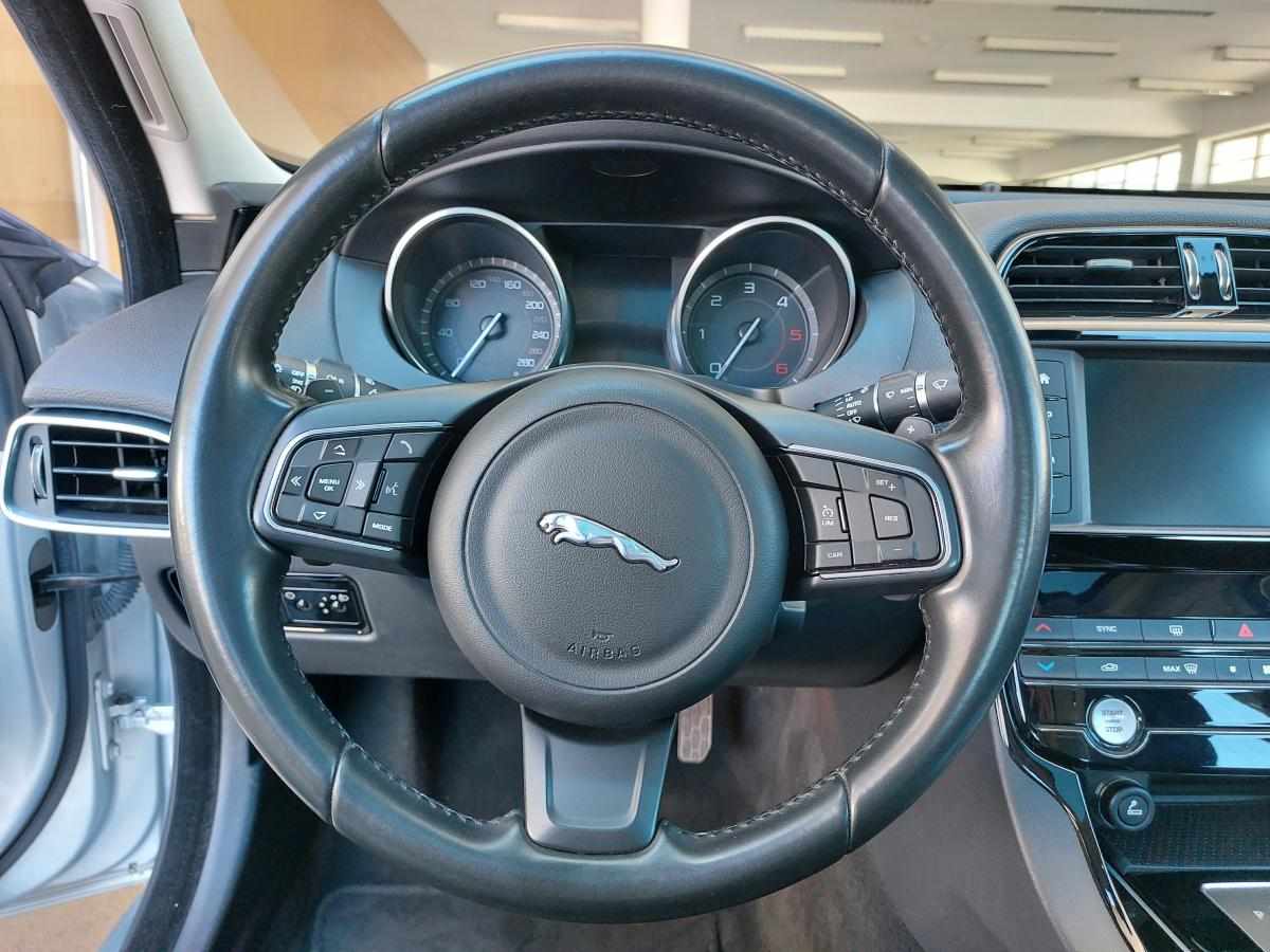 jaguar-xe-e-performance-2-0-2015-diesel-1999cc