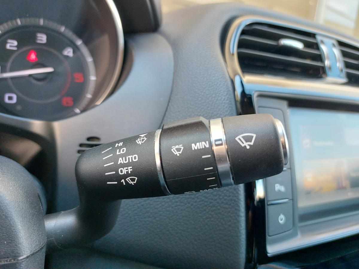 jaguar-xe-e-performance-2-0-2015-diesel-1999cc