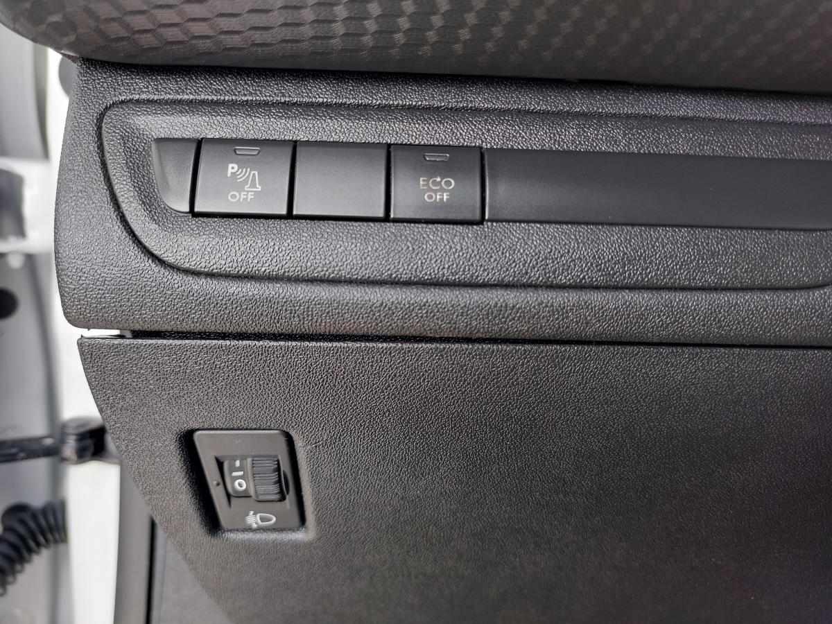 peugeot-2008-1-2-e-thp-2018-gasolina-1198cc