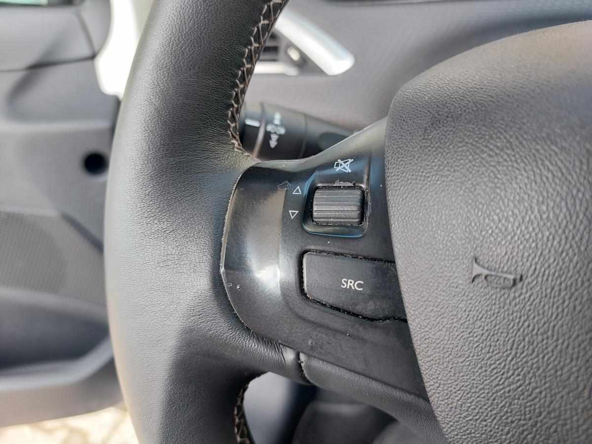 peugeot-2008-1-2-e-thp-2018-gasolina-1198cc
