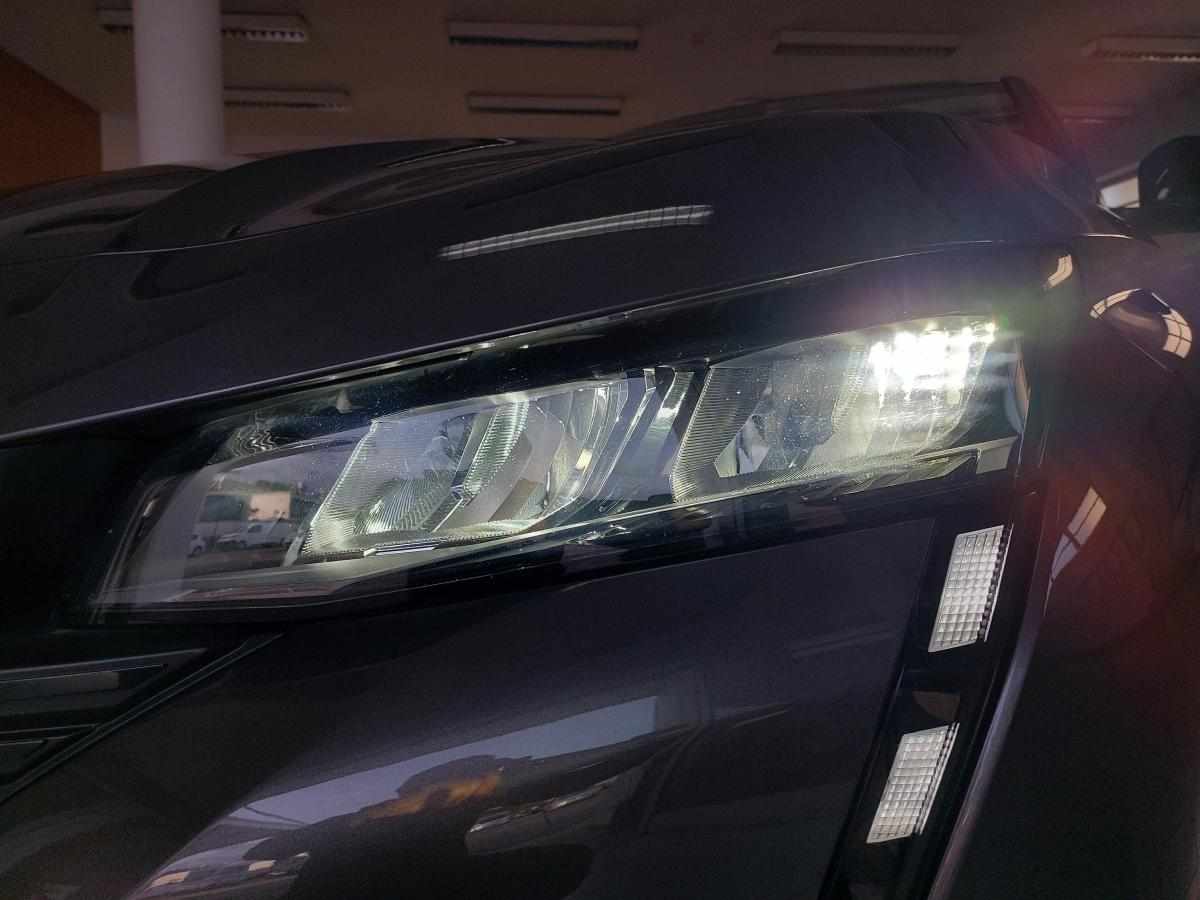 peugeot-308-1-2-puretech-2022-gasolina-1199cc