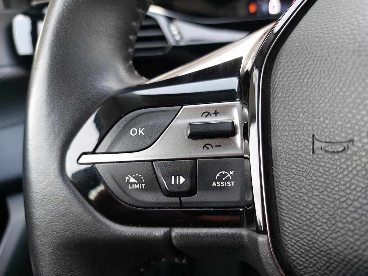 peugeot-308-1-2-puretech-2022-gasolina-1199cc