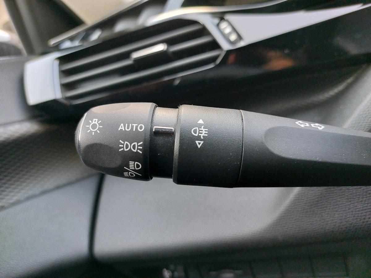 peugeot-308-1-2-puretech-2022-gasolina-1199cc