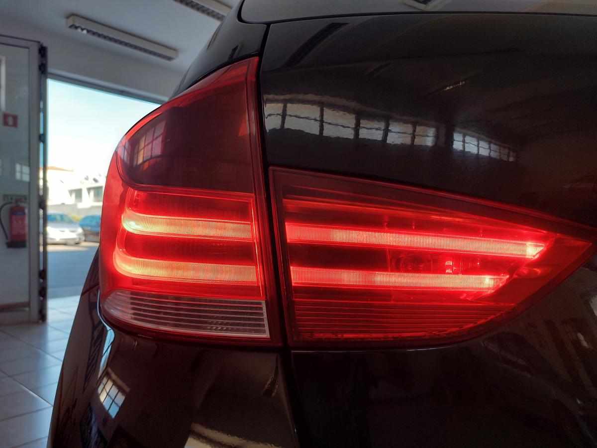 bmw-x1-sdrive20d-2012-diesel-1995cc