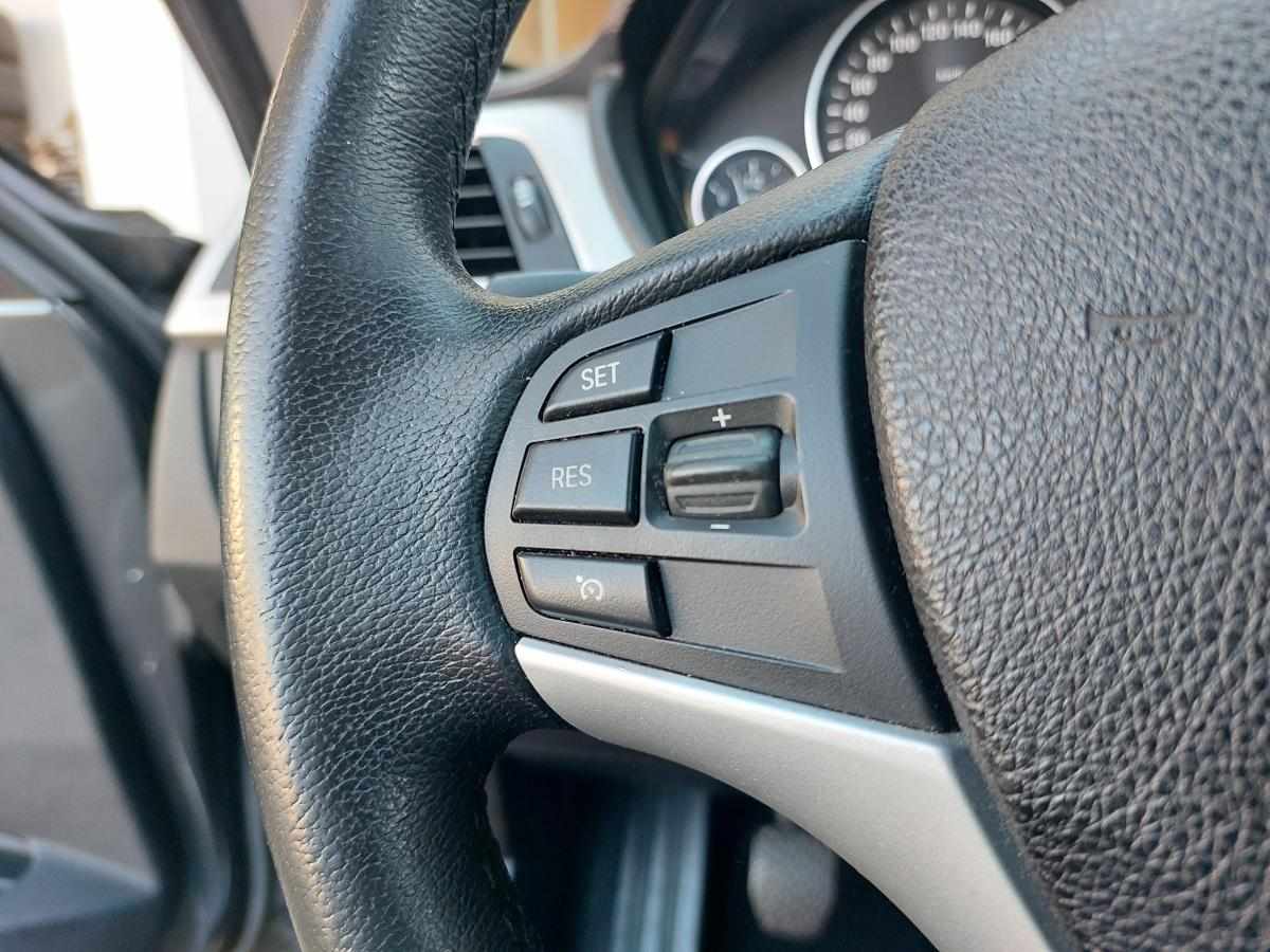 bmw-serie-3-318d-2013-diesel-1995cc