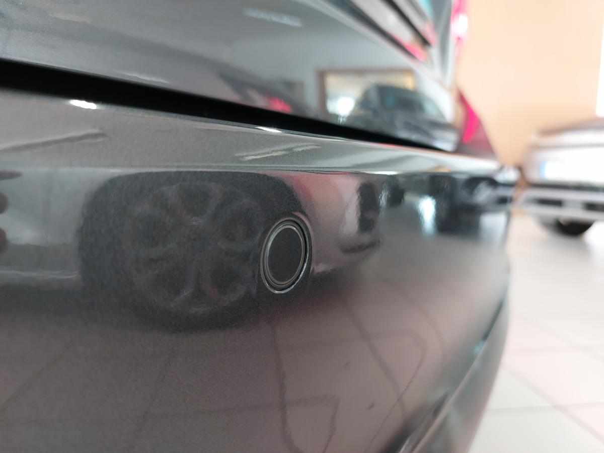 bmw-serie-3-318d-2018-diesel-1995cc